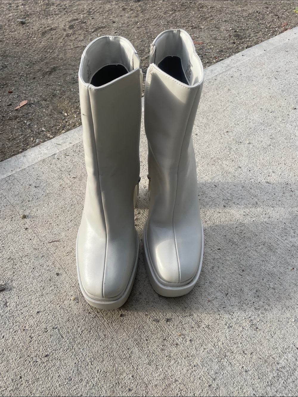 Zara Off-White Platform Mid-Calf Heeled Boots
